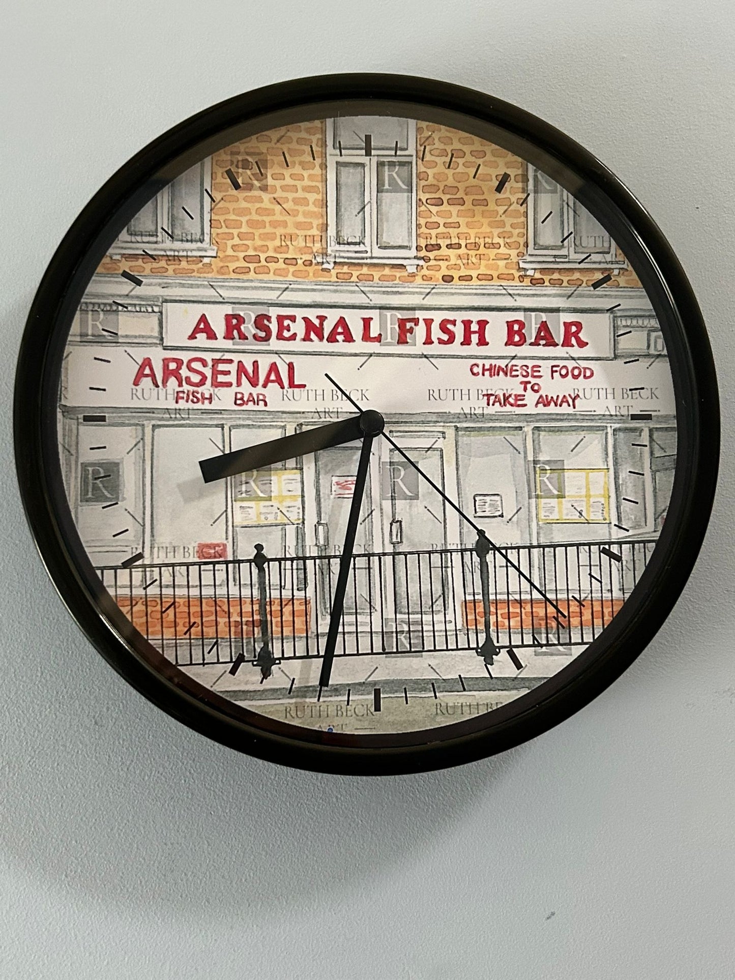 ARSENAL FISH BAR CLOCK