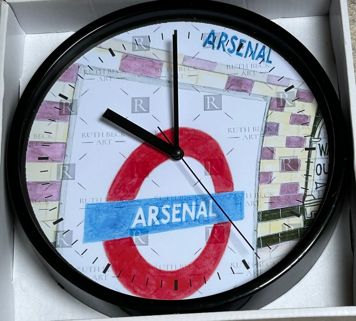 ARSENAL TUBE SIGN - CLOCK