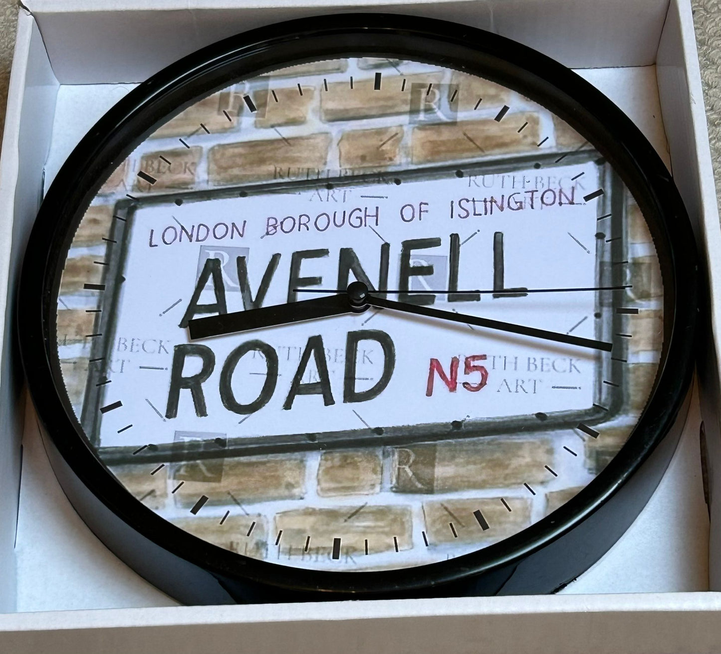 AVENELL STREET SIGN- CLOCK