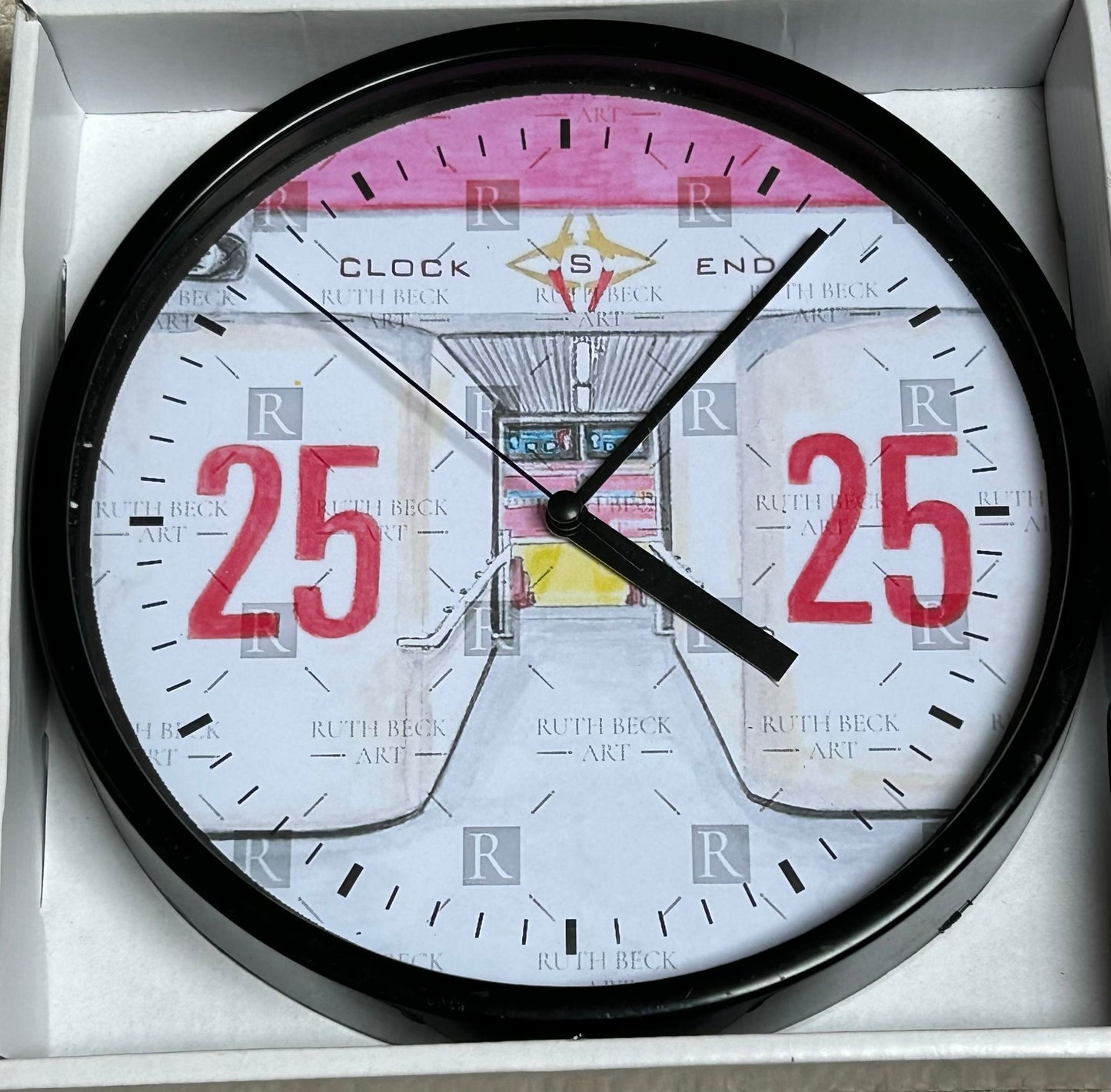 EMIRATES BLOCK 25 - CLOCK
