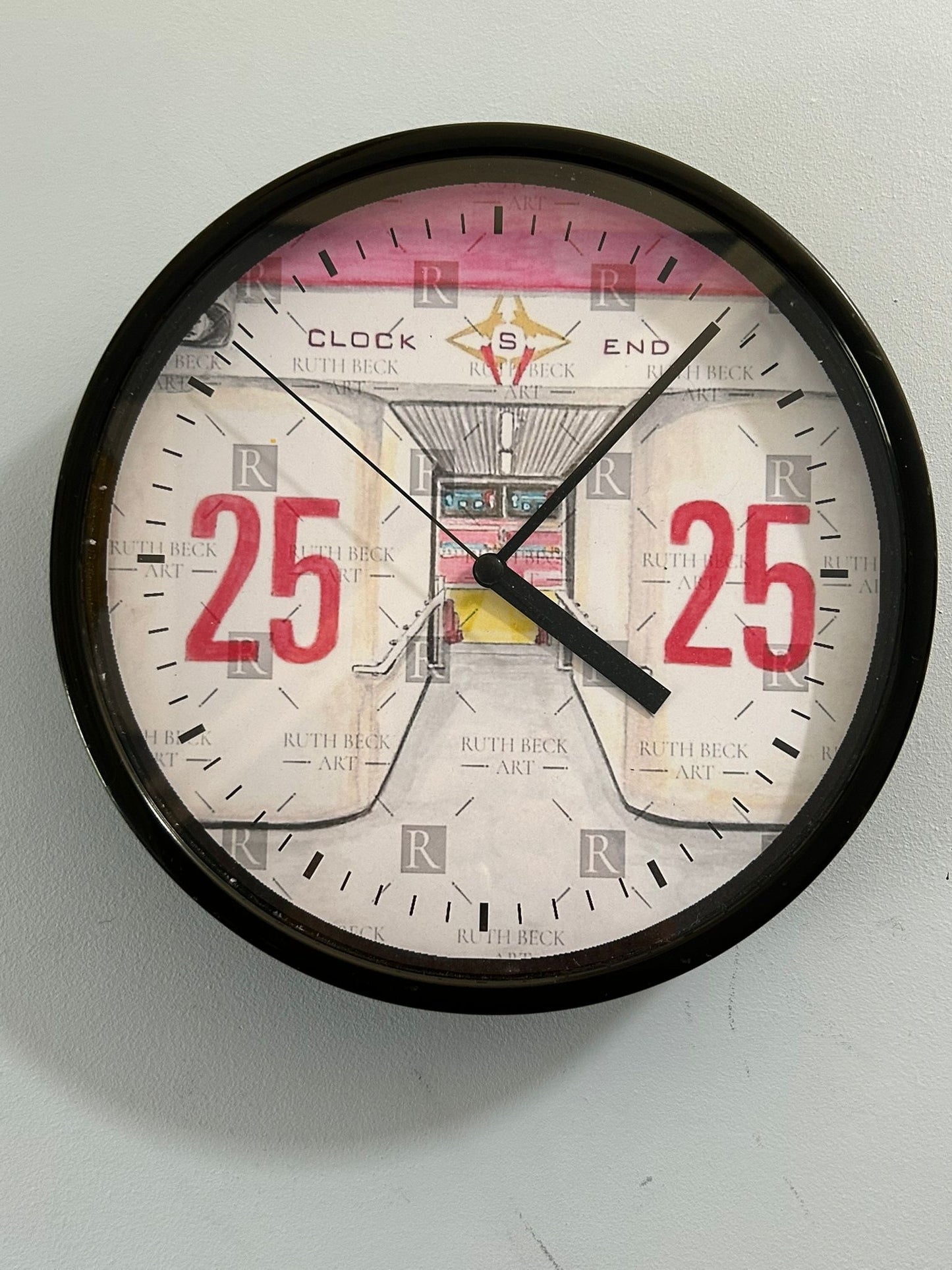 EMIRATES BLOCK 25 - CLOCK