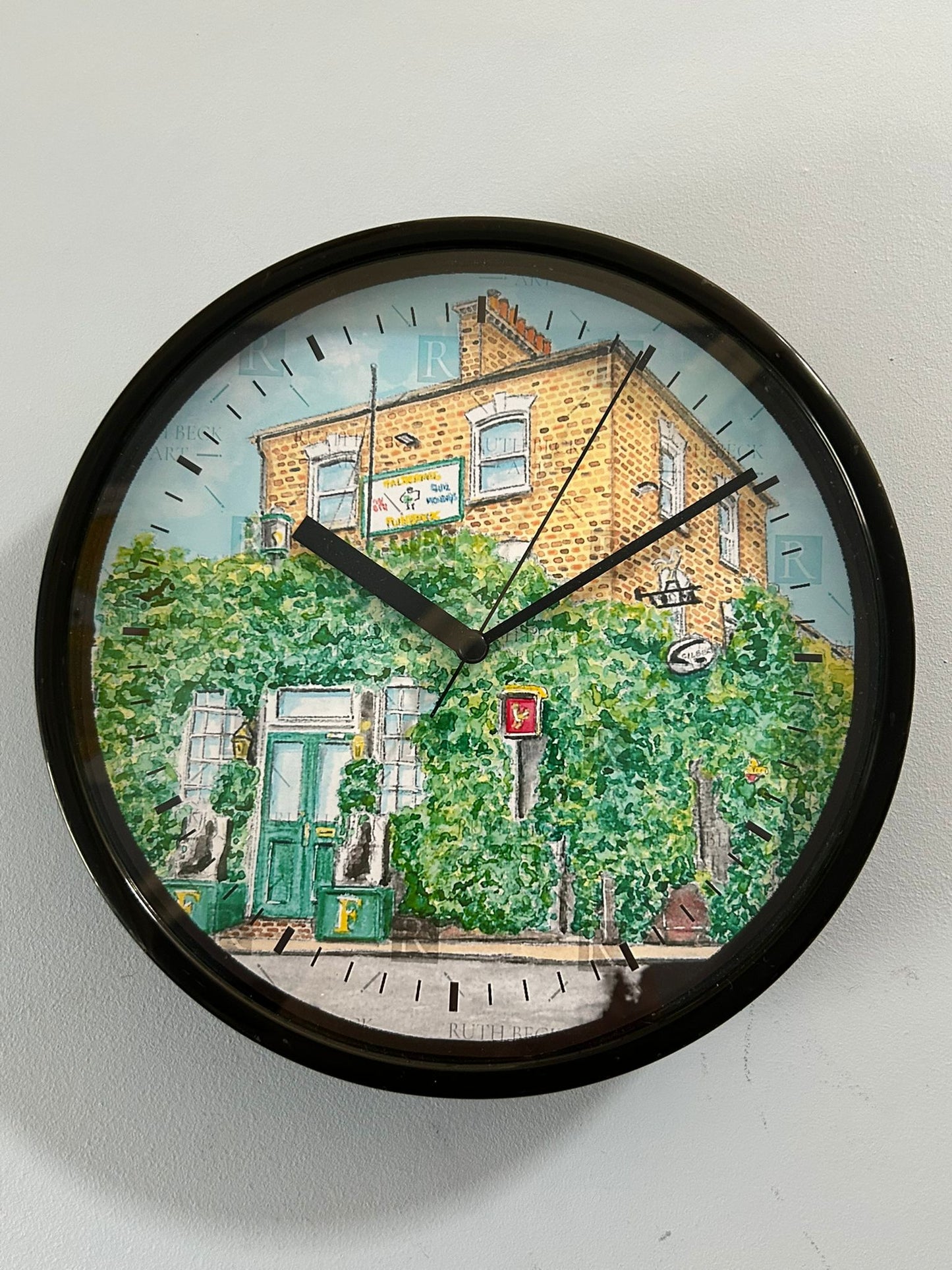 FALTERING FULLBACK PUB - CLOCK