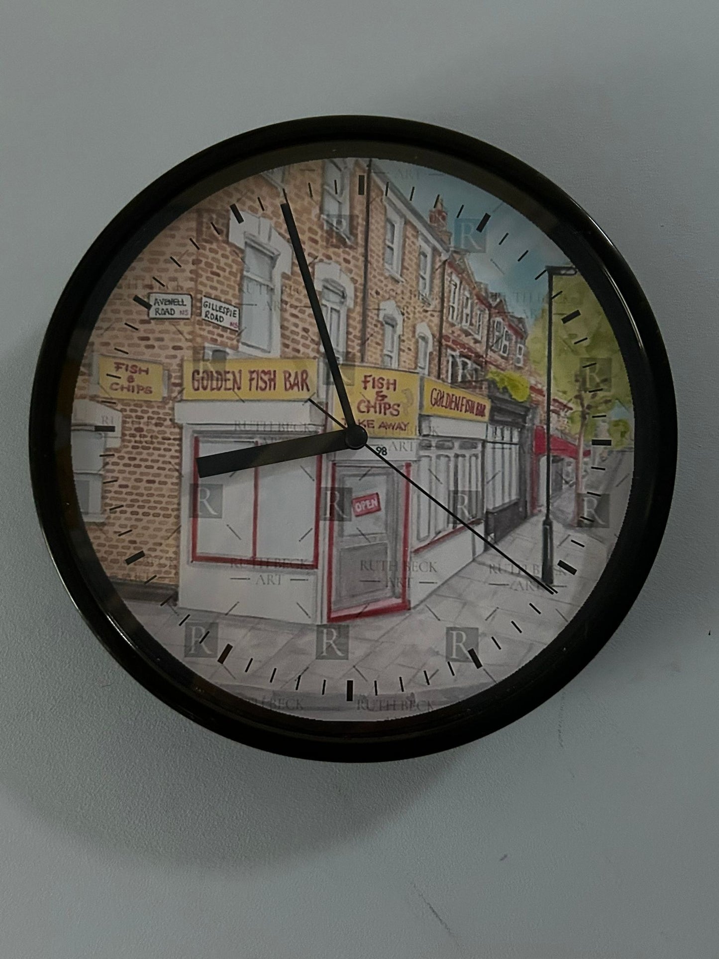 GOLDEN FISH BAR - CLOCK