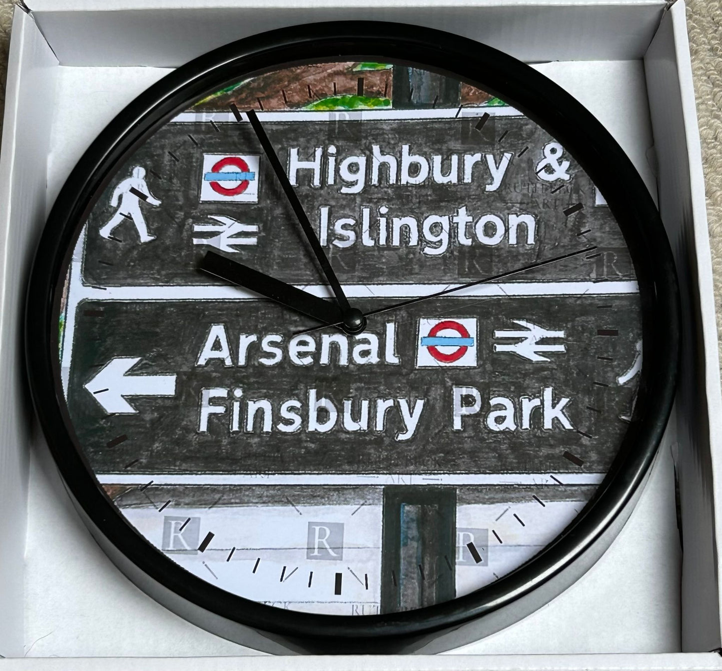 HIGHBURY/ISLINGTON/ARSENAL SIGN - CLOCK