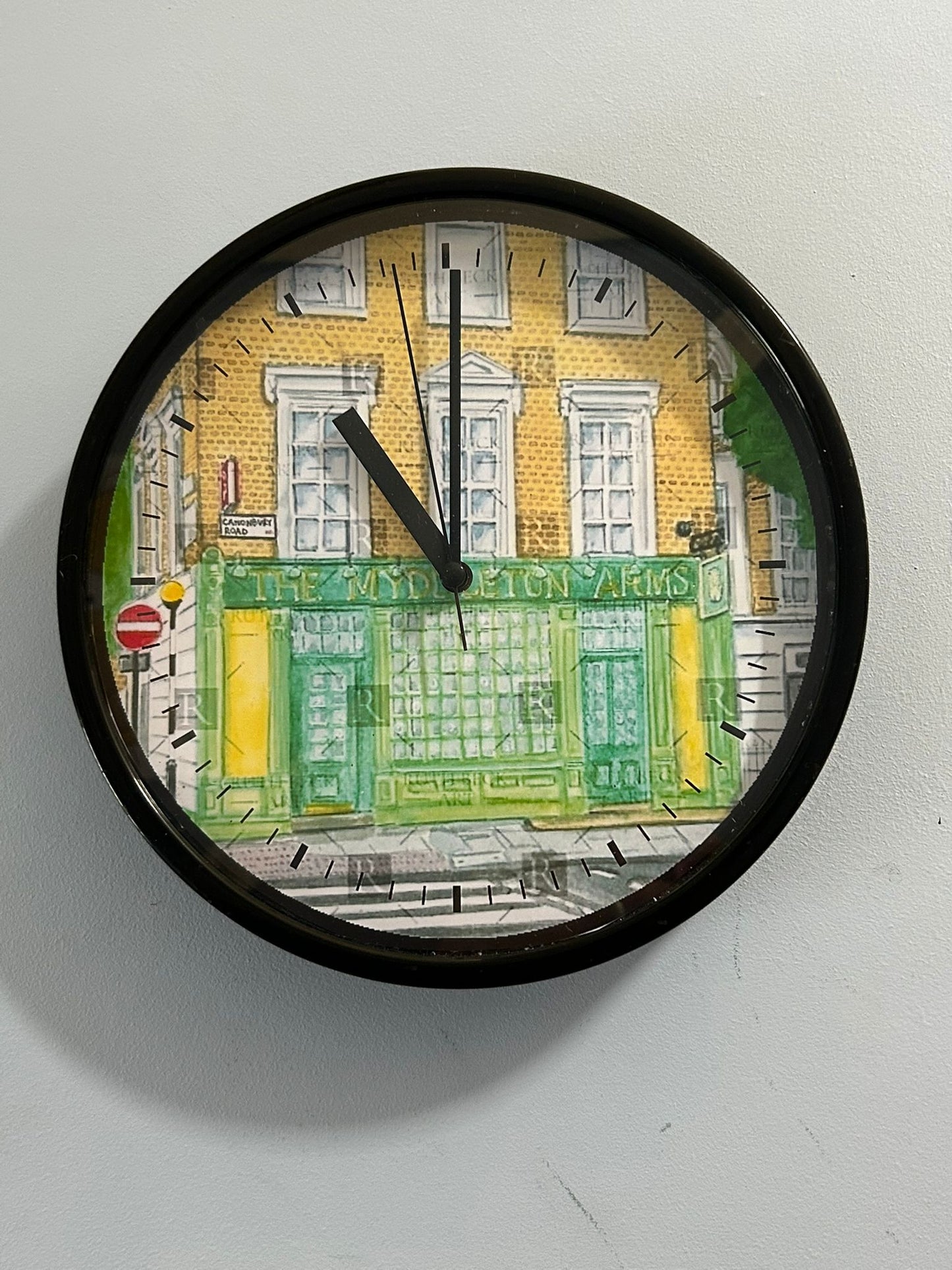 MYDDLETON ARMS PUB - CLOCK