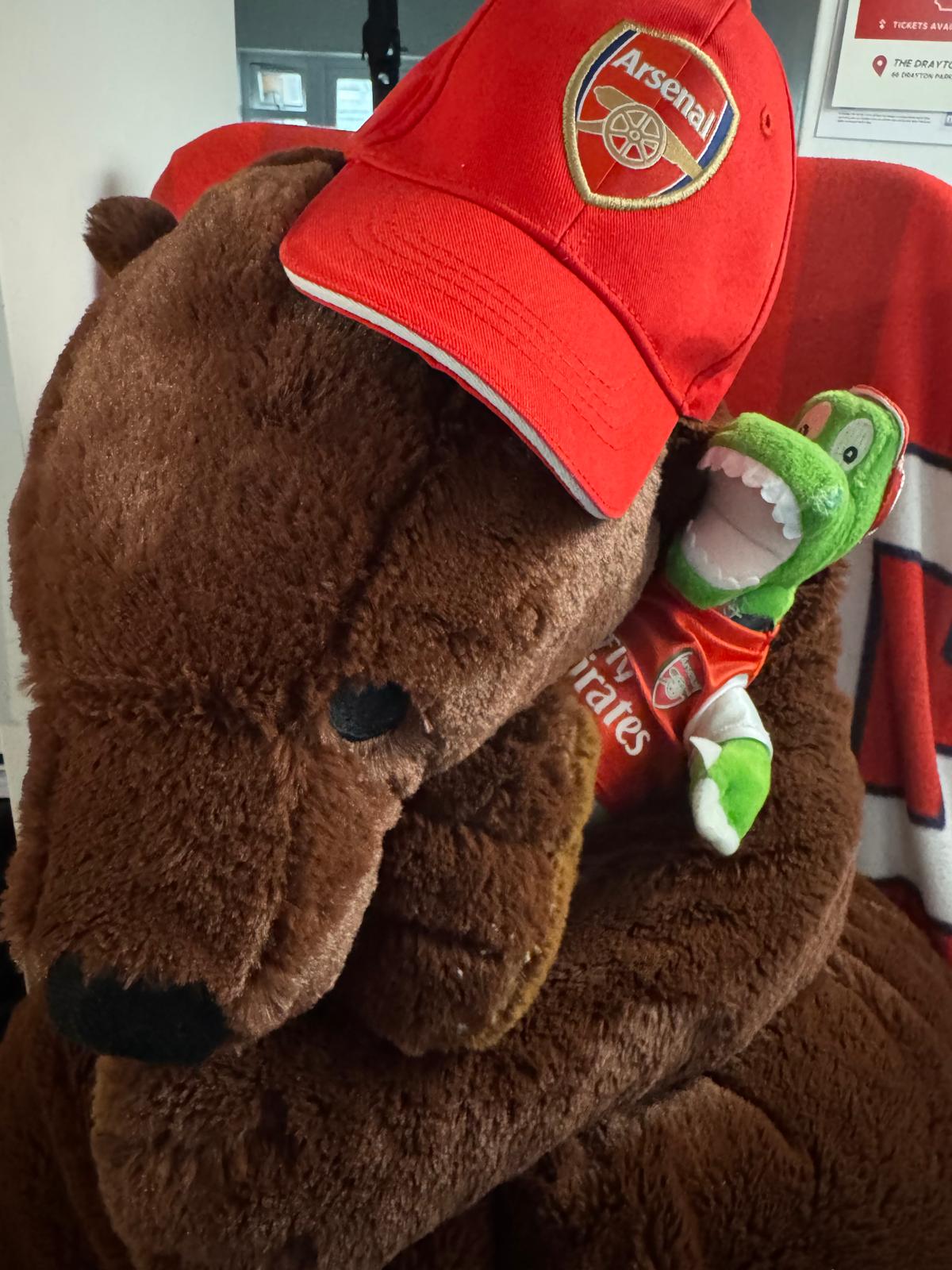 ARSENAL JUNIOR/CHILDS SMALL BASEBALL CAP - RED