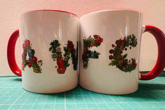 ARSENAL WOMENS AWFC RED & BLUE FLOWER DESIGN 11oz RED MUG