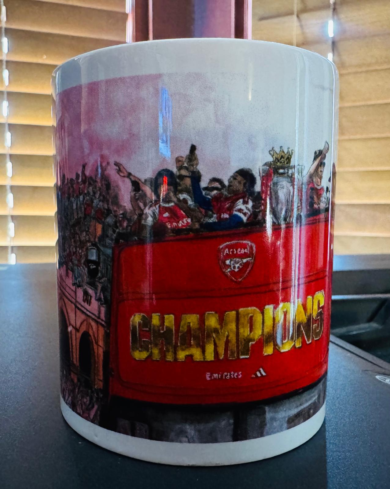 CHAMPIONS BUS PARADE 11oz CERAMIC MUG