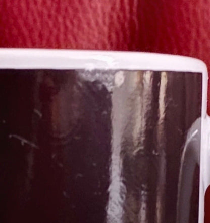 ARSENAL COLOUR CHANGING MUG - SLIGHT DAMAGE - READ DESCRIPTION BEFORE PURCHASE
