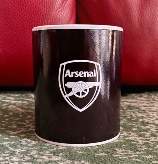 ARSENAL COLOUR CHANGING MUG - SLIGHT DAMAGE - READ DESCRIPTION BEFORE PURCHASE