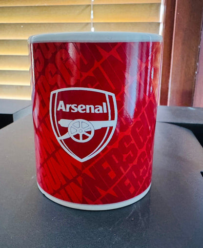ARSENAL COLOUR CHANGING MUG - SLIGHT DAMAGE - READ DESCRIPTION BEFORE PURCHASE