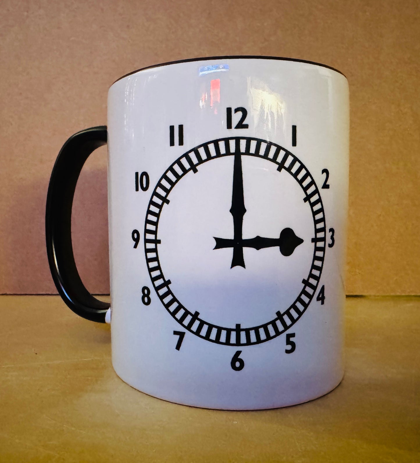 ARSENAL CLOCK END 11oz MUG