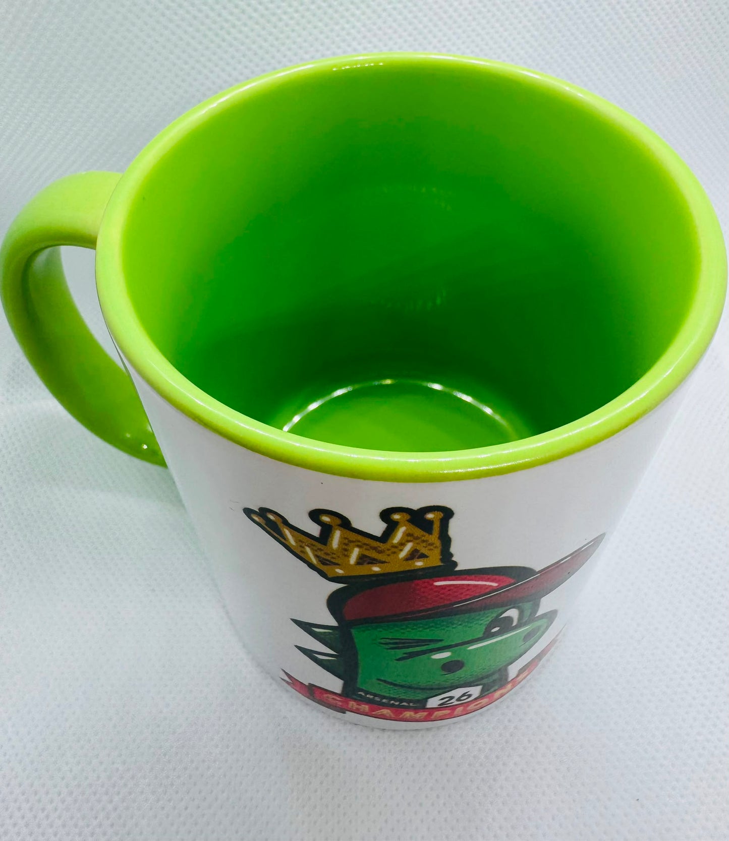 ARSENAL GUNNERSAURUS CHAMPIONS 2026 11oz MUG