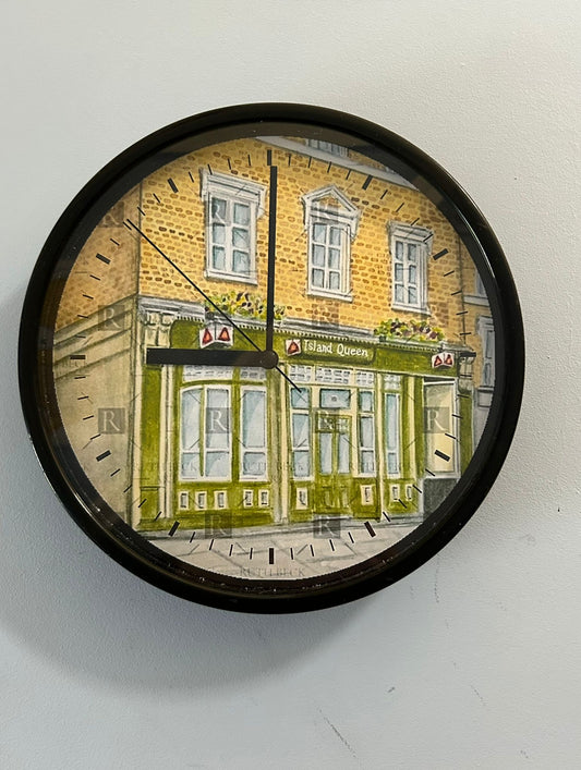 ISLAND QUEEN PUB - CLOCK