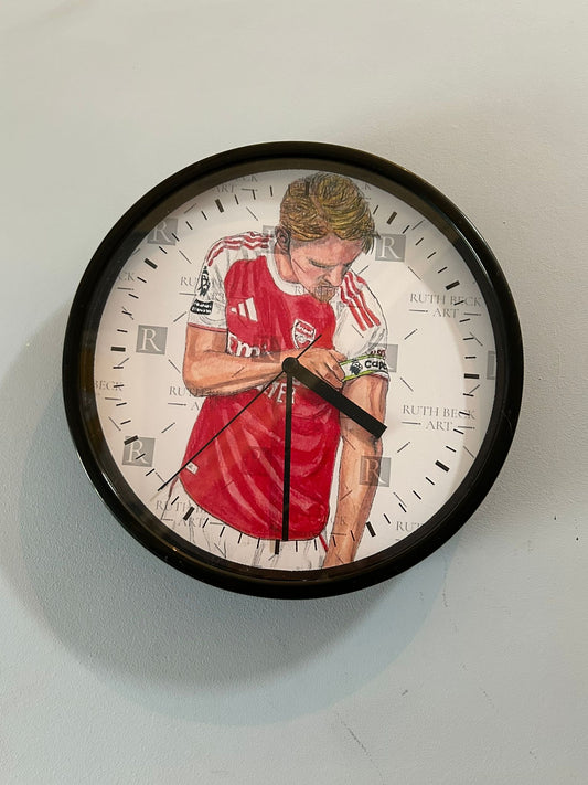 MARTIN ØDEGAARD CAPTAIN - ARSENAL - CLOCK