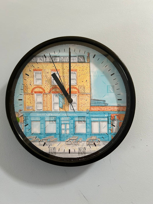 PIG & BUTCHER PUB - CLOCK