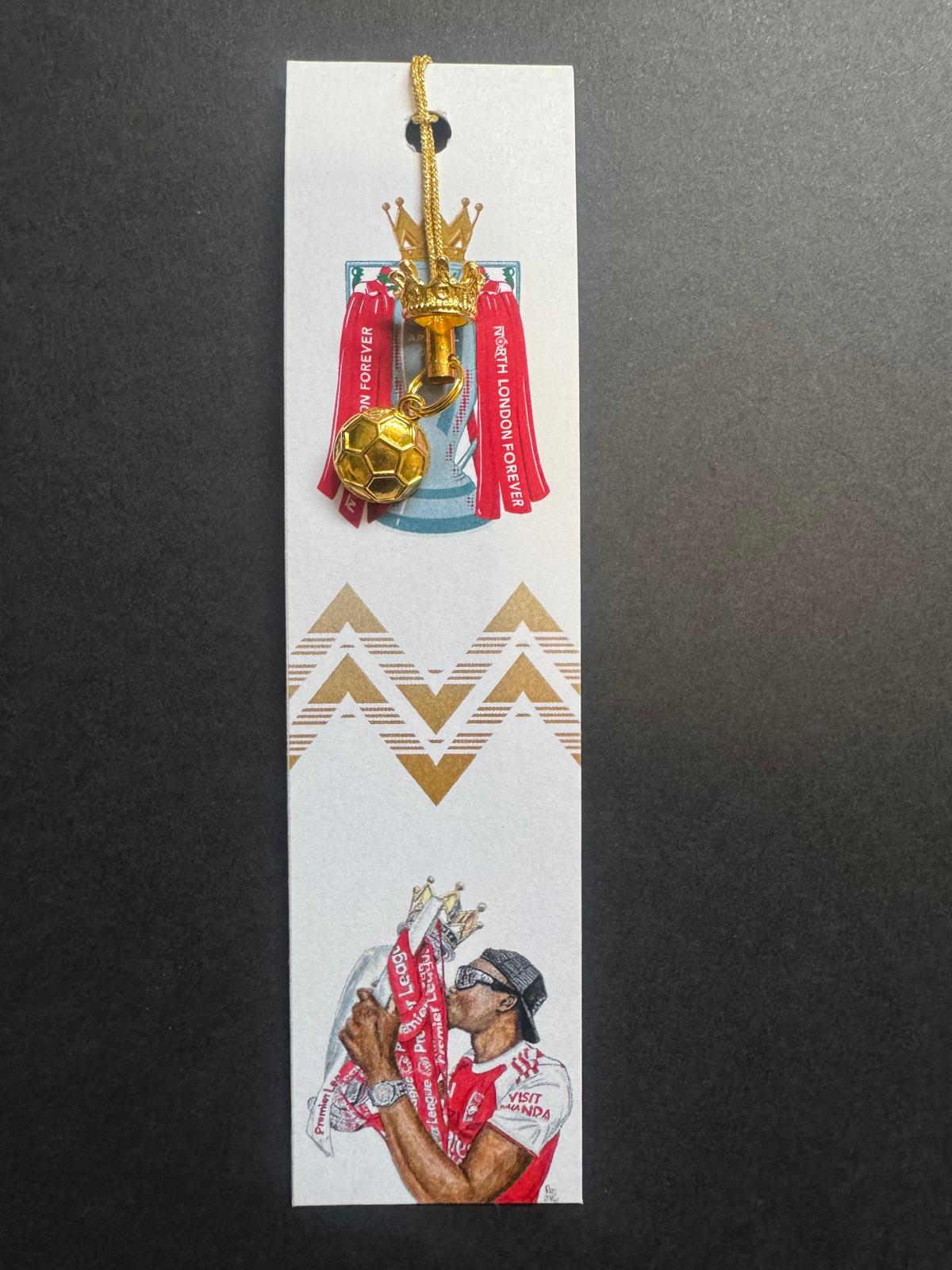ARSENAL CHAMPIONS BOOKMARKS - With Gold Coloured Metal Charms