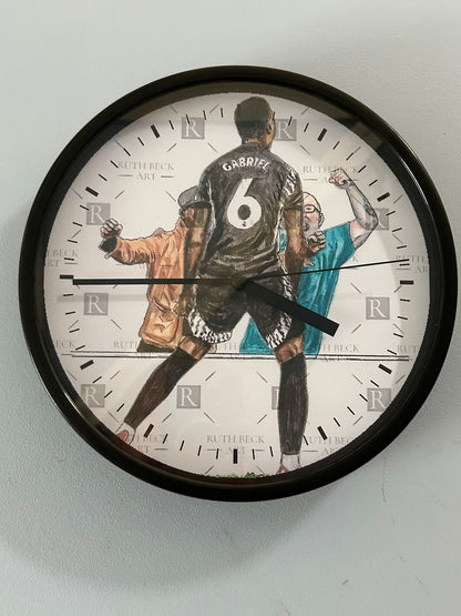 HILLSY, COATGUY & GABRIEL - CLOCK