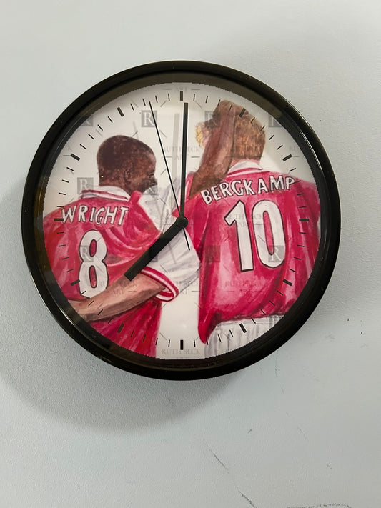 DENNIS BERGKAMP & IAN WRIGHT - CLOCK