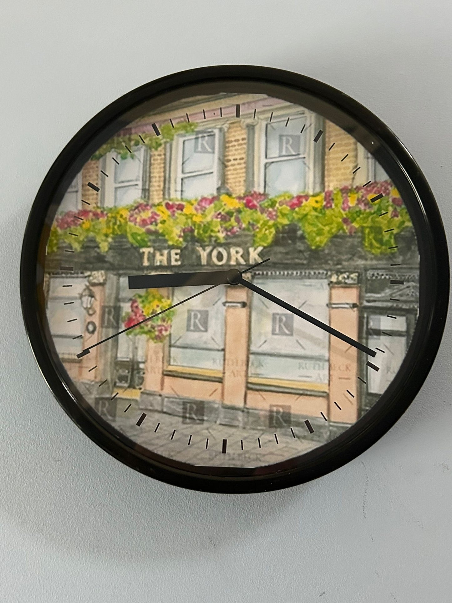 YORK PUB - CLOCK