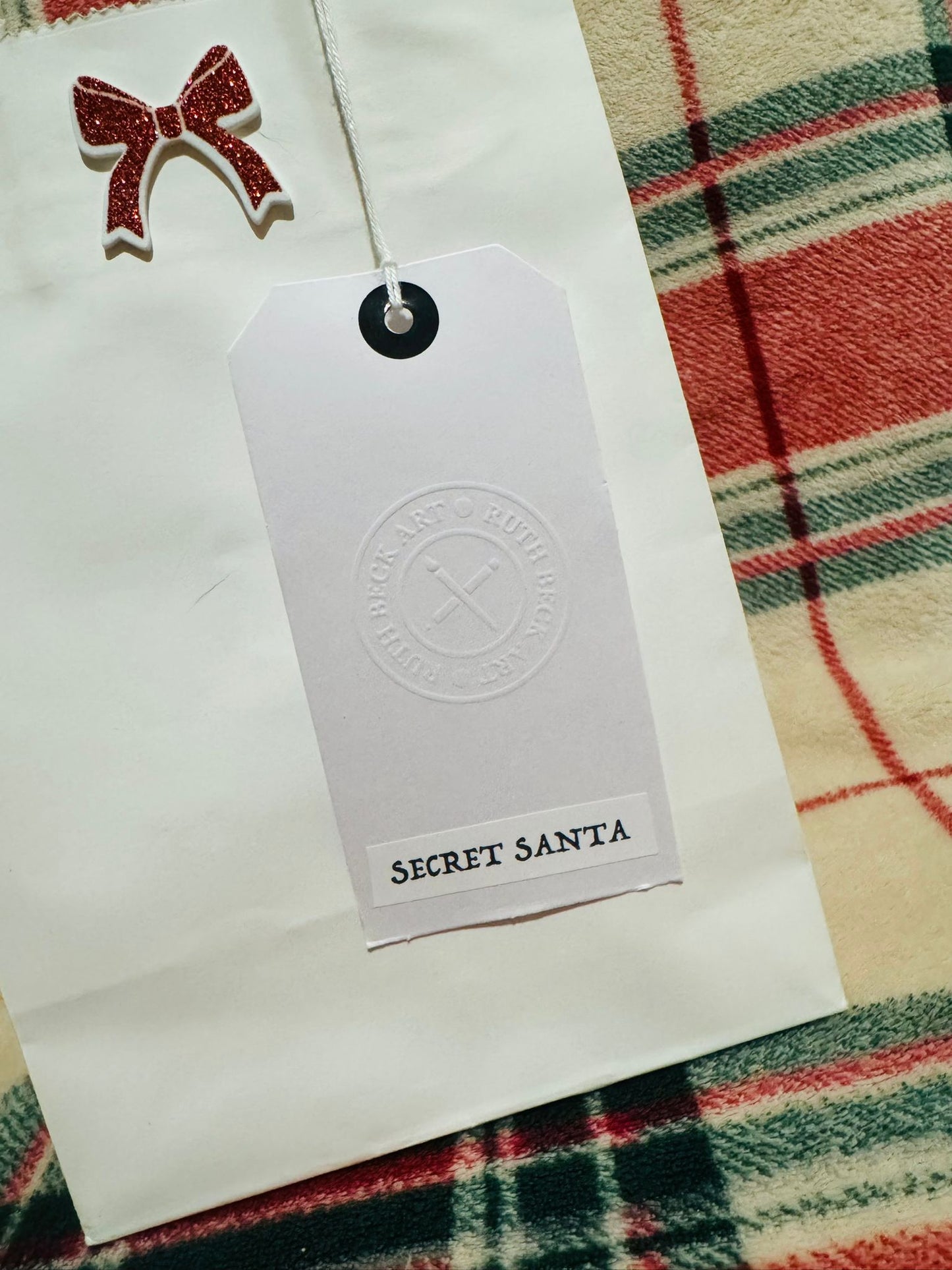 SECRET SANTA Arsenal Gift Bag - Perfect for Christmas