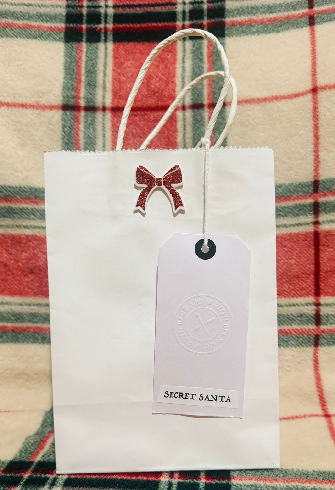 SECRET SANTA Arsenal Gift Bag - Perfect for Christmas